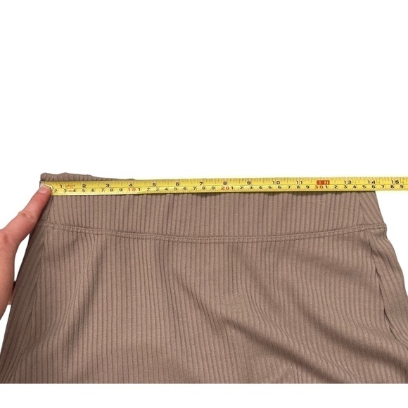 Fig Clothing Oma ribbed body con asymmetrical high low beige oatmeal color skirt - Picture 6 of 9